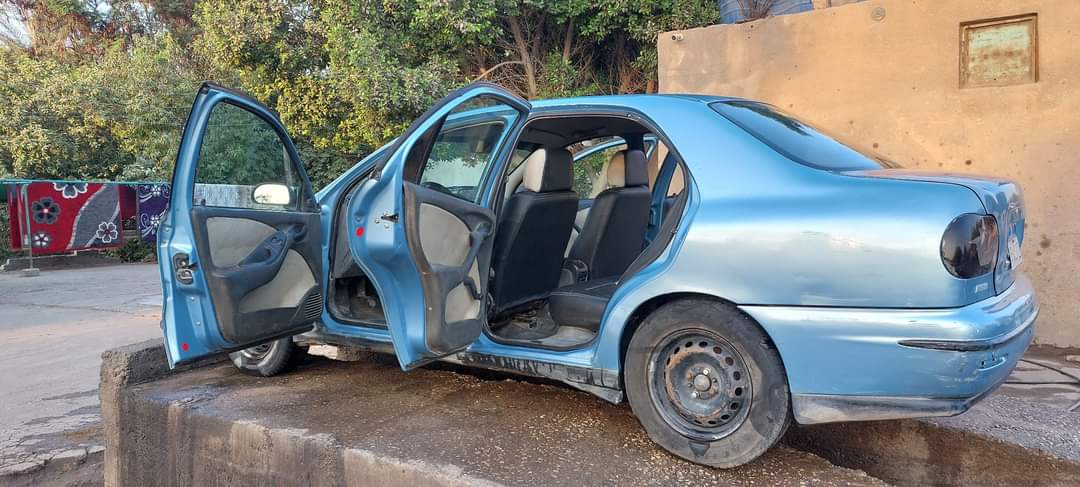 فيات ٢٠١١ للبيع